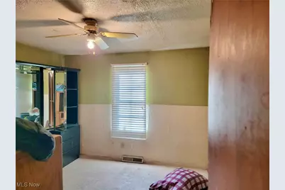 5211 Hecock Avenue, Lorain, OH 44055 - Photo 11