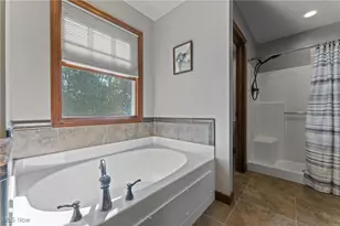 8604 Catarina Pl, Poland, OH 44514 - Photo 29