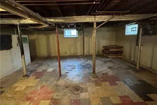 2468 11th St, Cuyahoga Falls, OH 44221 - Photo 31