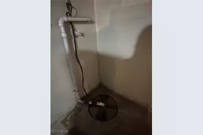 2468 11th Street, Cuyahoga Falls, OH 44221 - Photo 33