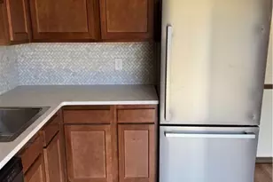 4250 S Main St, Akron, OH 44319 - Photo 5