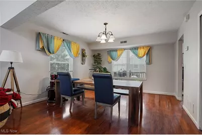 8690 Foxwood Circle, Macedonia, OH 44056 - Photo 7