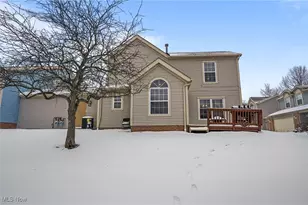 8690 Foxwood Cir, Macedonia, OH 44056 - Photo 23