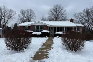 108 Cheryl Ave, Mingo Junction, OH 43938 - Photo 3