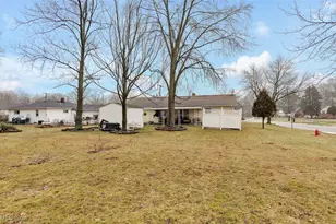 5424 Fairtree Rd, Huber Heights, OH 44146 - Photo 29