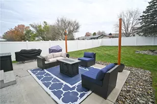 5560 Madrid Dr, Austintown, OH 44515 - Photo 37