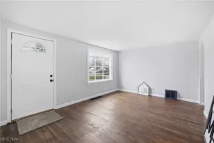 2125 39th St NW, Canton, OH 44709 - Photo 9