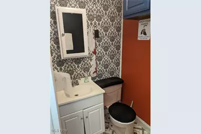 54917 National Road, Bridgeport, OH 43912 - Photo 7