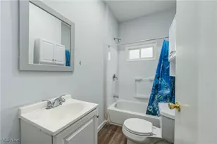 5678 Hamlet Ave, Loveland, OH 44127 - Photo 13