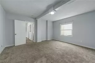 5678 Hamlet Ave, Loveland, OH 44127 - Photo 17