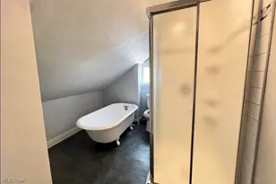 5678 Hamlet Ave, Loveland, OH 44127 - Photo 25