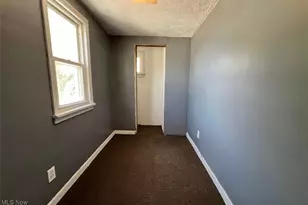 5678 Hamlet Ave, Loveland, OH 44127 - Photo 27