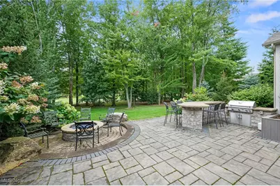 85 Brighton Drive, Aurora, OH 44202 - Photo 5