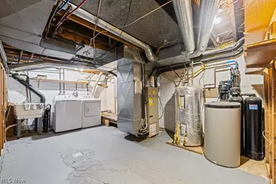 81 Cherry Drive NW, North Canton, OH 44720 - Photo 41