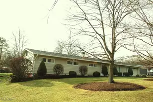 6626 Hawthorne Dr, Brecksville, OH 44141 - Photo 3