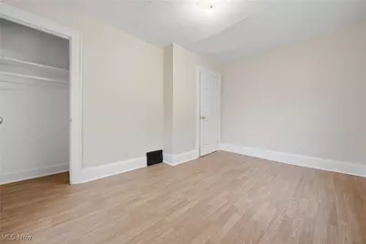 225 Cranz Place, Akron, OH 44310 - Photo 25