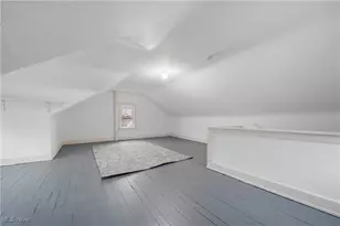 225 Cranz Pl, Akron, OH 44310 - Photo 15