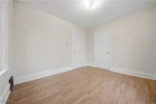 225 Cranz Pl, Akron, OH 44310 - Photo 21