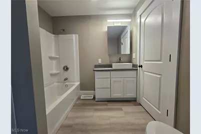 255 Florence Avenue, Zanesville, OH 43701 - Photo 17