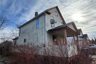 1011 Laurel Ave, Akron, OH 44307 - Photo 5