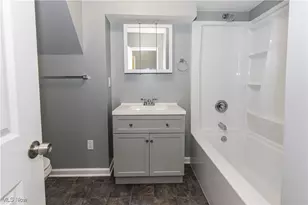 2873 Shelburn Ave, Akron, OH 44312 - Photo 19