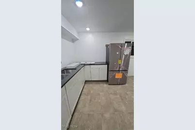 225 Jacquette Street, Bridgeport, OH 43912 - Photo 9