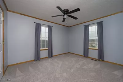 1042 Canterbury Way Drive, Ravenna, OH 44266 - Photo 29