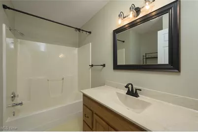 1042 Canterbury Way Drive, Ravenna, OH 44266 - Photo 31