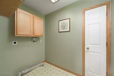 1042 Canterbury Way Drive, Ravenna, OH 44266 - Photo 23