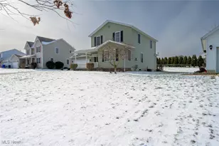 1042 Canterbury Way Dr, Ravenna, OH 44266 - Photo 7