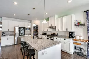 8325 Bedaos Dr, Mentor, OH 44060 - Photo 9
