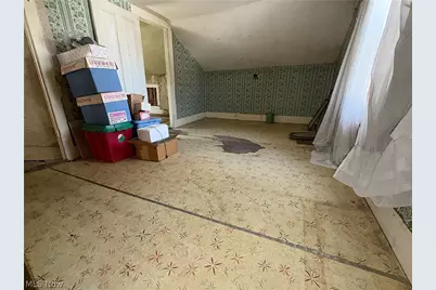 13661 W Spring Street, Burton, OH 44021 - Photo 11