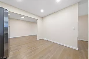 3375 Darbyshire Dr, Canfield, OH 44406 - Photo 17