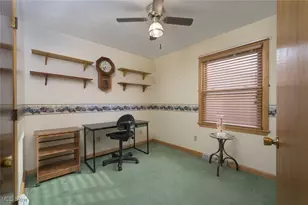 868 Saul Dr, Hubbard, OH 44425 - Photo 19