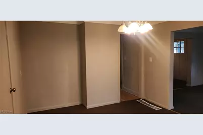 920 Shehy Street, Youngstown, OH 44506 - Photo 7