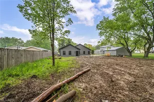 33743 Henwell Rd, Columbia Station, OH 44028 - Photo 15