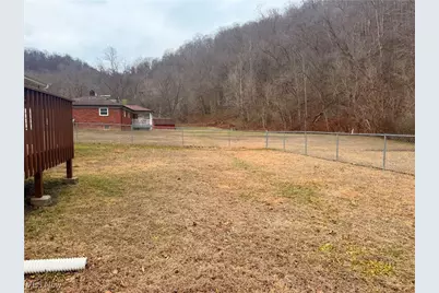 60421 Johnson Avenue, Shadyside, OH 43947 - Photo 17