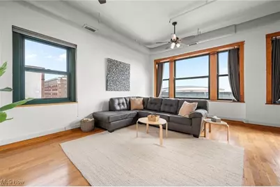 2077 E 4th Street #8E, Loveland, OH 44115 - Photo 7