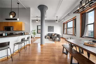 2077 E 4th St, Loveland, OH 44115 - Photo 5