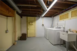 1478 Bunts Rd, Oakwood, OH 44107 - Photo 31