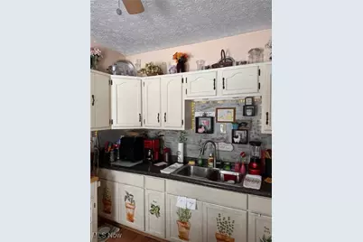 510 E 25th Street, Lorain, OH 44055 - Photo 7