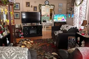 510 E 25th St, Lorain, OH 44055 - Photo 3