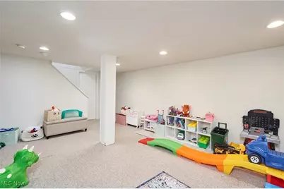 2792 Bridlewood Street NW, North Canton, OH 44720 - Photo 19