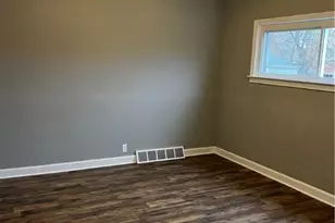 224 7th St NW, Barberton, OH 44203 - Photo 19