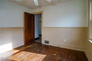 718 Virginia Ave, Akron, OH 44306 - Photo 15