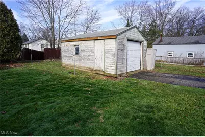 718 Virginia Avenue, Akron, OH 44306 - Photo 21