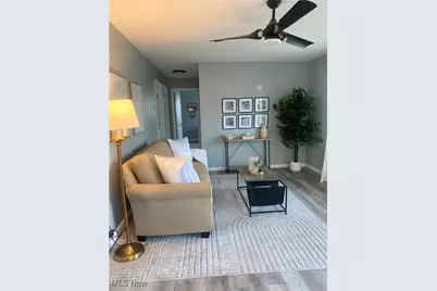 146 Greeley Ln, Youngstown, OH 44405 - Photo 3