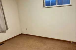 905 Hawthorne St, Youngstown, OH 44502 - Photo 9