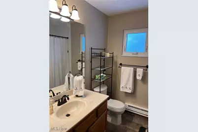 418 Carol Lane, Elyria, OH 44035 - Photo 11