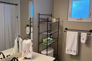 418 Carol Ln, Elyria, OH 44035 - Photo 11